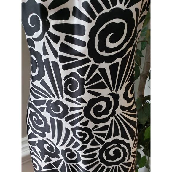 White House Black Market  Silk Sleeveless Dress Black/White Geometric Print 0 - Picture 5 of 10